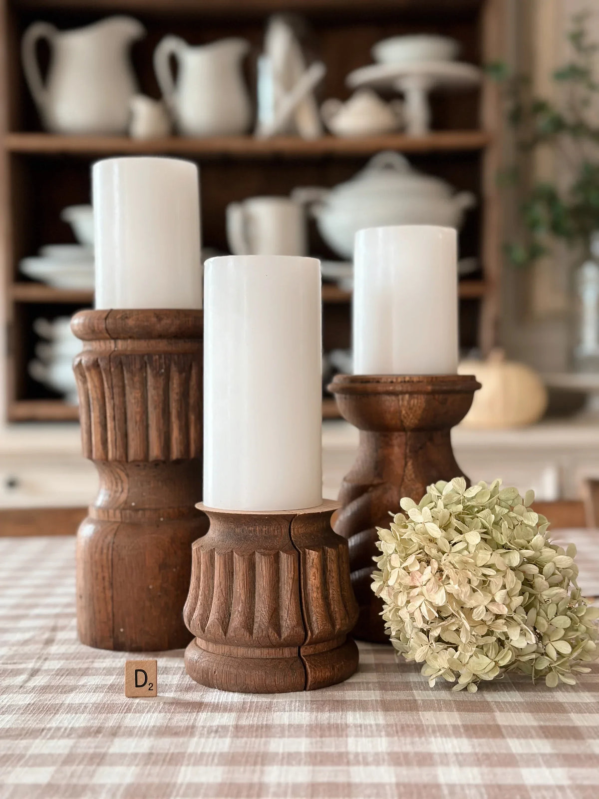 Wooden Handmade Customizable Modern Art Unique Candle Stand for Christmas/Wedding Dining Table Decor Elegant Unfinished Design