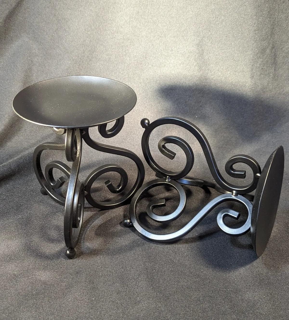 Creative Iron Durable Handmade Modern Candle Holders with Luxury Flower Design for Christmas Home Dining Table Decor