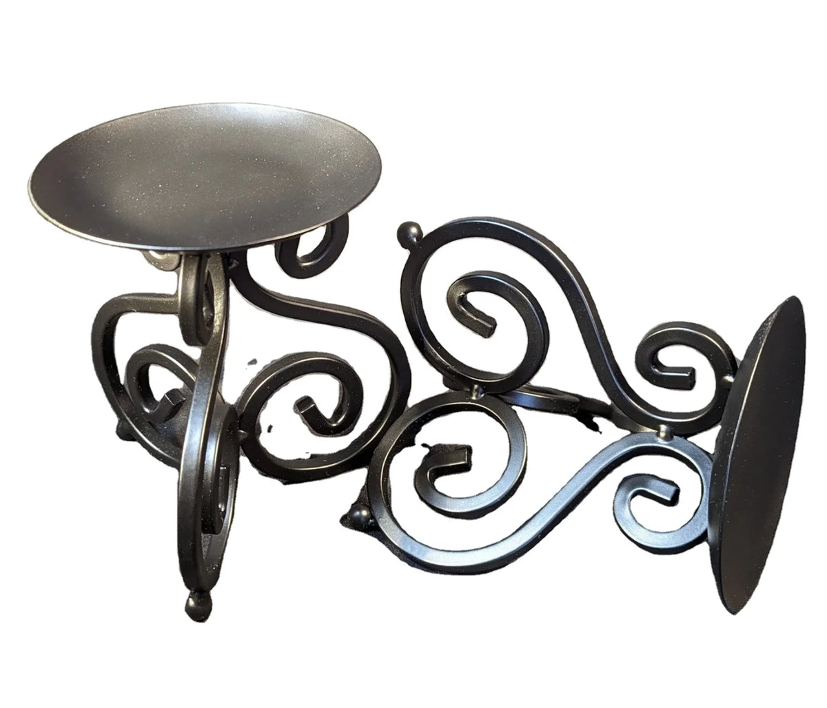 Creative Iron Durable Handmade Modern Candle Holders with Luxury Flower Design for Christmas Home Dining Table Decor